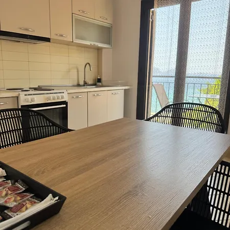 Apartament Alexis *